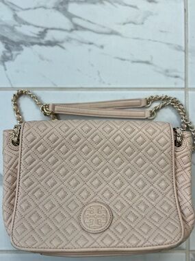 Tory Burch Quilted Shoulder Bag in Blush Pink